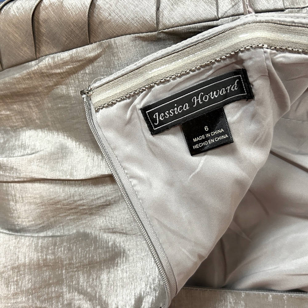 Jessica Howard Strapless Silver Gown - Picture 3 of 9